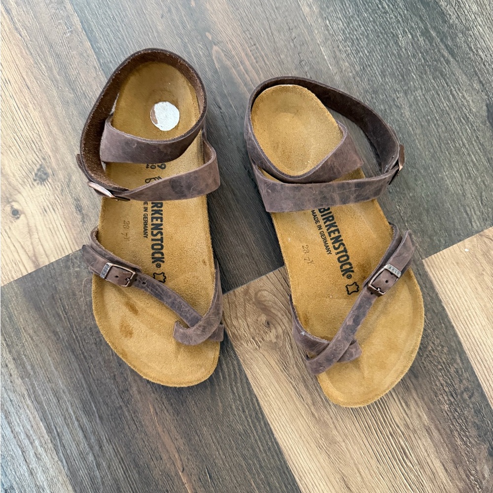 Birkenstock Tan and Brown Strappy Sandals